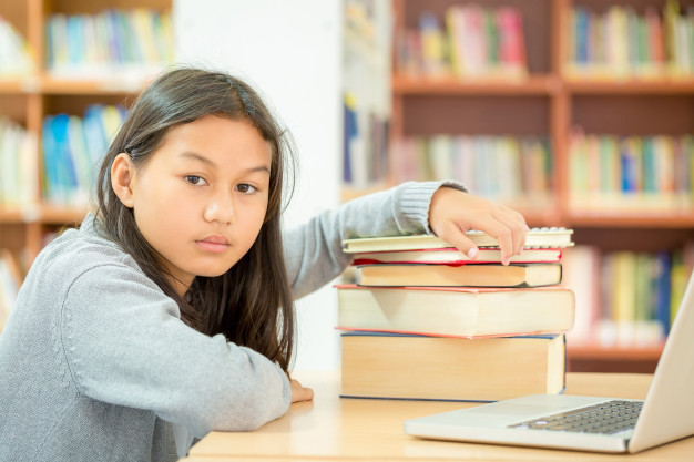 Português 9º Ano Fundamental - Orações subordinadas adverbiais.