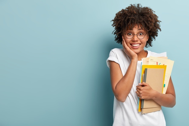 Português 8º Ano Fundamental - Os termos acessórios da oração: adjunto adverbial, adjunto adnominal, aposto e vocativo.