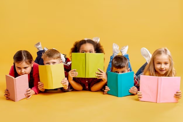 Plano de Aula de Língua Portuguesa - Sarau de quadrinhas - 1º Ano do Ensino Fundamental.