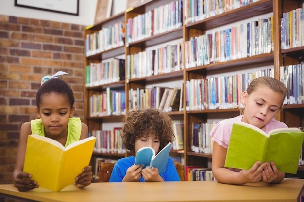Plano de Aula - Planejando e produzindo cartazes - 2º Ano do Ensino Fundamental.