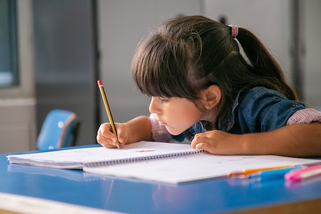 Plano de Aula de Matemática - Aprendendo sobre o conceito de juntar quantidades - 2º Ano do Ensino Fundamental.
