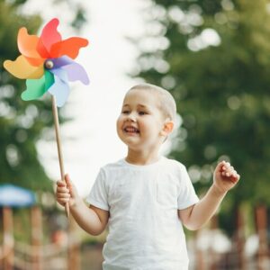 Plano de Aula Educação Infantil 3 – Explorações e brincadeiras com o vento.
